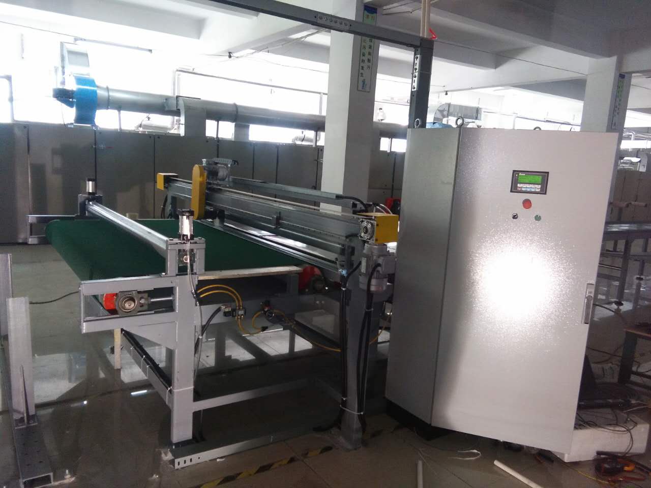 地毯自動鎖邊機