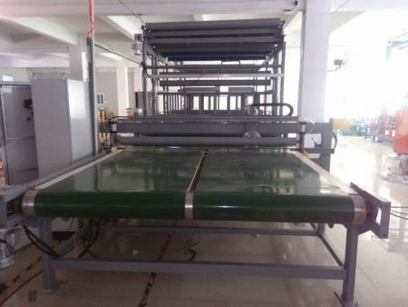 Automaic width cutting